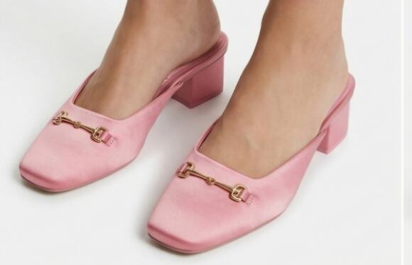 Sam Edelman Shoes - Eb. MSRP $130 NWOB SAM EDELMAN OLLIE PINK BLOSSOM BIT MULES ♡SIZE 7♡